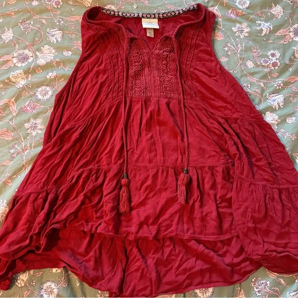 Knox Rose Burgundy Flowy Bohemian Top - Picture 1 of 9